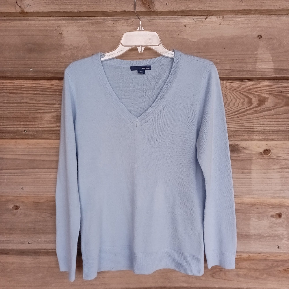 Basic Editions Vneck Sweater
